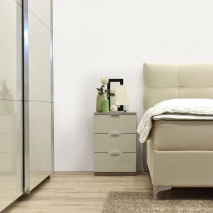 Нощно шкафче Matis Elegance 3F Дъб Нордик/Пясък гланц, 45 x 38 x 67 см | цена за 1бр Нощно шкафче Matis Elegance 3F Дъб Нордик/Пясък гланц, 45 x 38 x 67 см | цена за 1бр