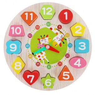 Дървена играчка часовник