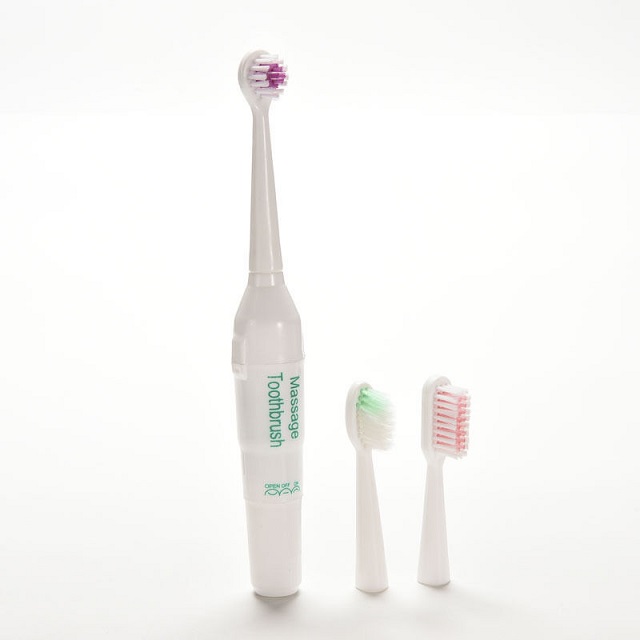 Електрическа четка за зъби с 3 приставки