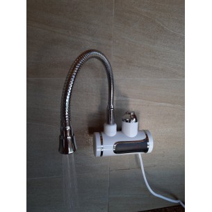 Електрически водонагревател, стенен монтаж, с дисплей, гъвкав чучур, DO-14-3C